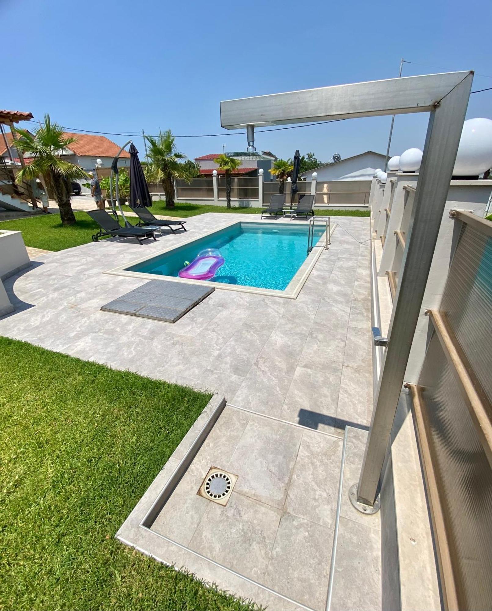 Villa Liana , Private Villa With Pool And Garden Vergia Eksteriør billede